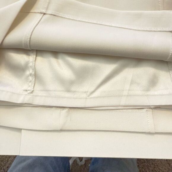 WHBM White Ruffled Sheath Dress Sz 4 LWD, Wedding, Cocktail Party, Elegant - Picture 15 of 15